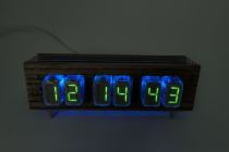 Wi-Fi Thyratron desk clock with ITS1-A tubes in wooden case